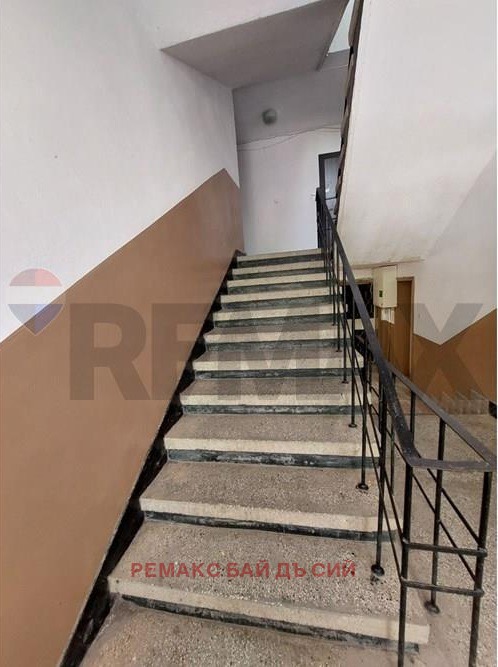 Продава 3-СТАЕН, гр. Добрич, Добротица - Варненска, снимка 12 - Апартаменти - 54796345