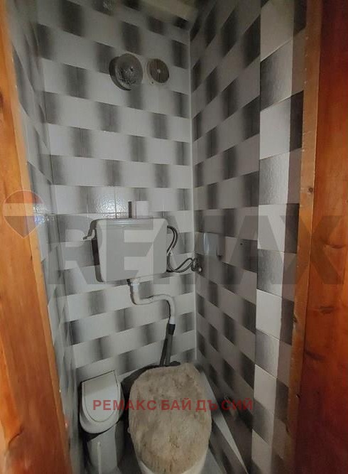 Продава 3-СТАЕН, гр. Добрич, Добротица - Варненска, снимка 11 - Апартаменти - 54796345