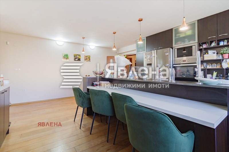 Продава КЪЩА, гр. София, м-т Камбаните, снимка 9 - Къщи - 56687084