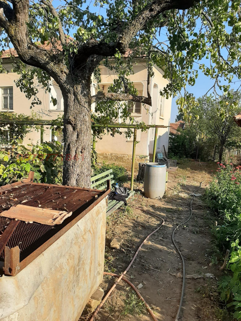 Продава ВИЛА, с. Веслец, област Враца, снимка 8 - Вили - 52784698