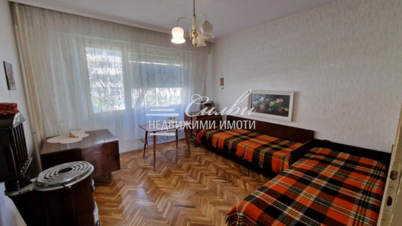 Zu verkaufen  2 Schlafzimmer Schumen , Dobrudschanski , 80 qm | 64870138 - Bild [3]