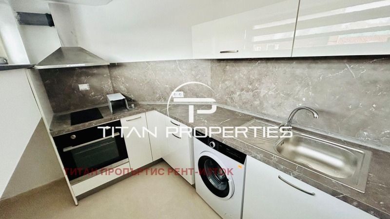 Продава 3-СТАЕН, гр. Бургас, Център, снимка 9 - Апартаменти - 52555757