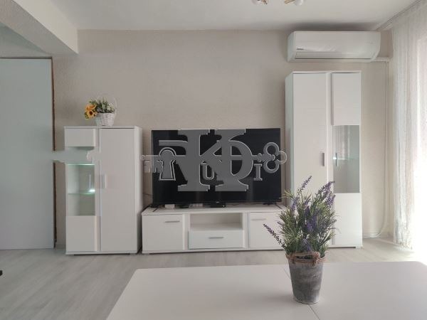 Zu verkaufen  Maisonette Warna , Kolhozen pazar , 210 qm | 86032508
