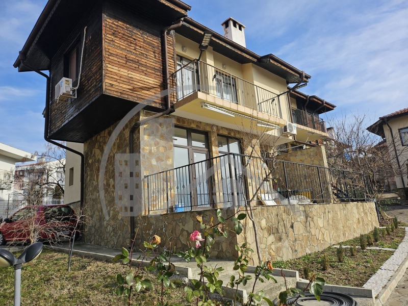 Продава  Етаж от къща област Бургас , с. Кошарица , 80 кв.м | 42266698