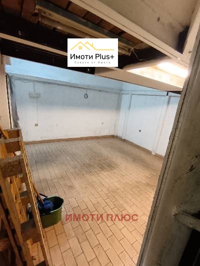 En venta  Comercio Sofia , Tsentar , 33 metros cuadrados | 33233991 - imagen [3]