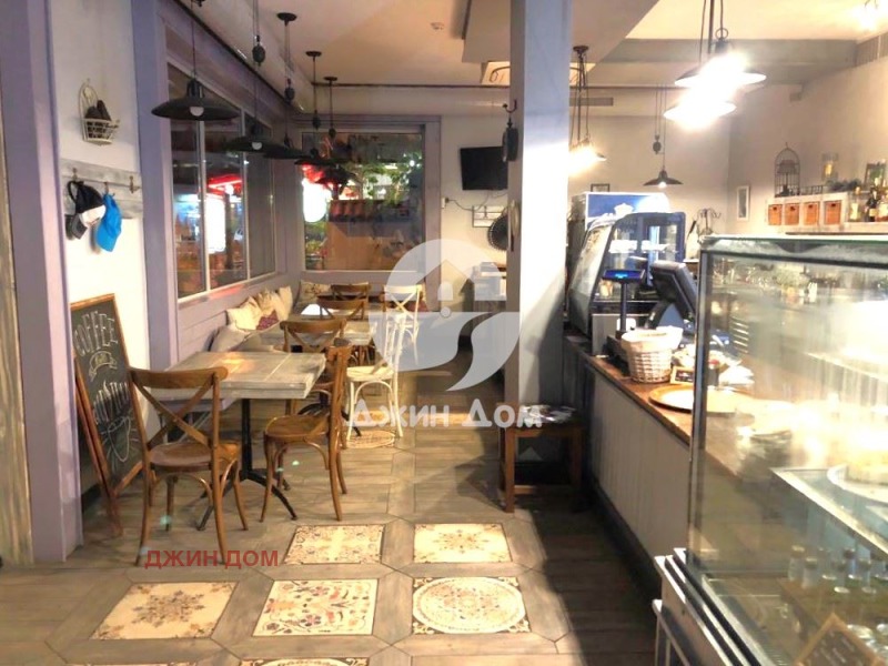 Te koop  Bar; Koffiebar regio Boergas , Nesebar , 147 m² | 80964374 - afbeelding [4]