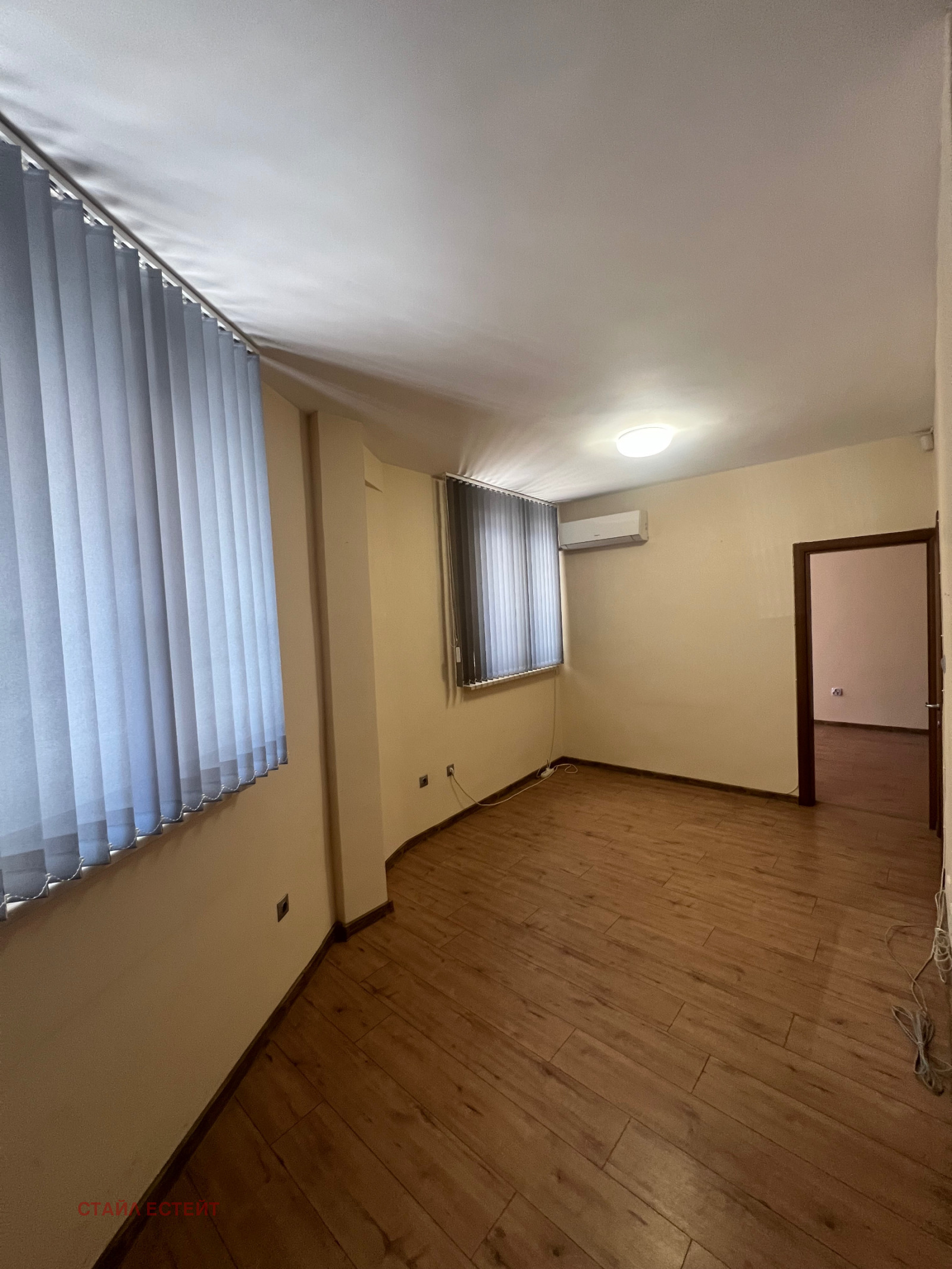 Продава 2-СТАЕН, гр. София, Красно село, снимка 2 - Апартаменти - 56009826