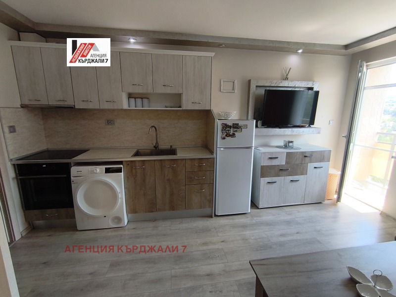 En venta  1 dormitorio Kardzhali , Vazrozhdentsi , 50 metros cuadrados | 86314228 - imagen [2]