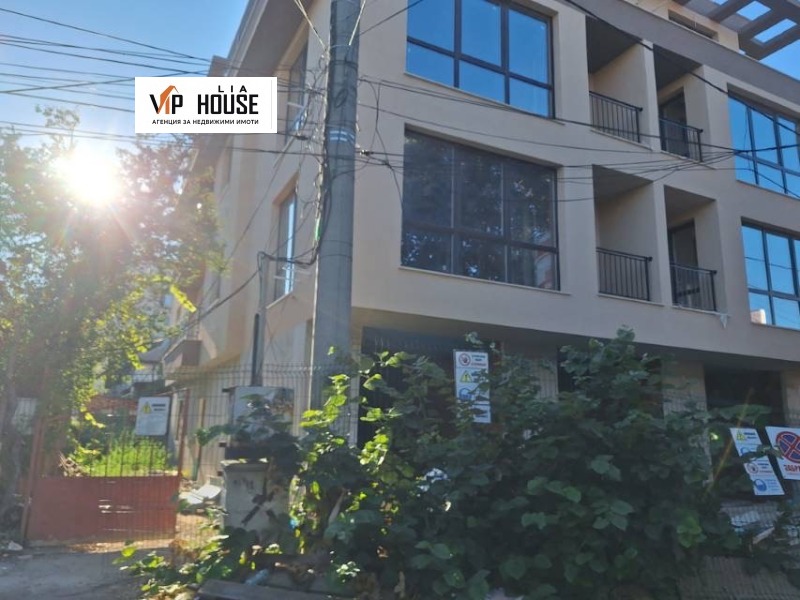 Eladó  1 hálószoba Pazardzsik , Centar , 61 négyzetméter | 95650766