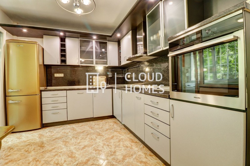 Na prodej  2 ložnice Sofia , Centar , 110 m2 | 14314049 - obraz [5]