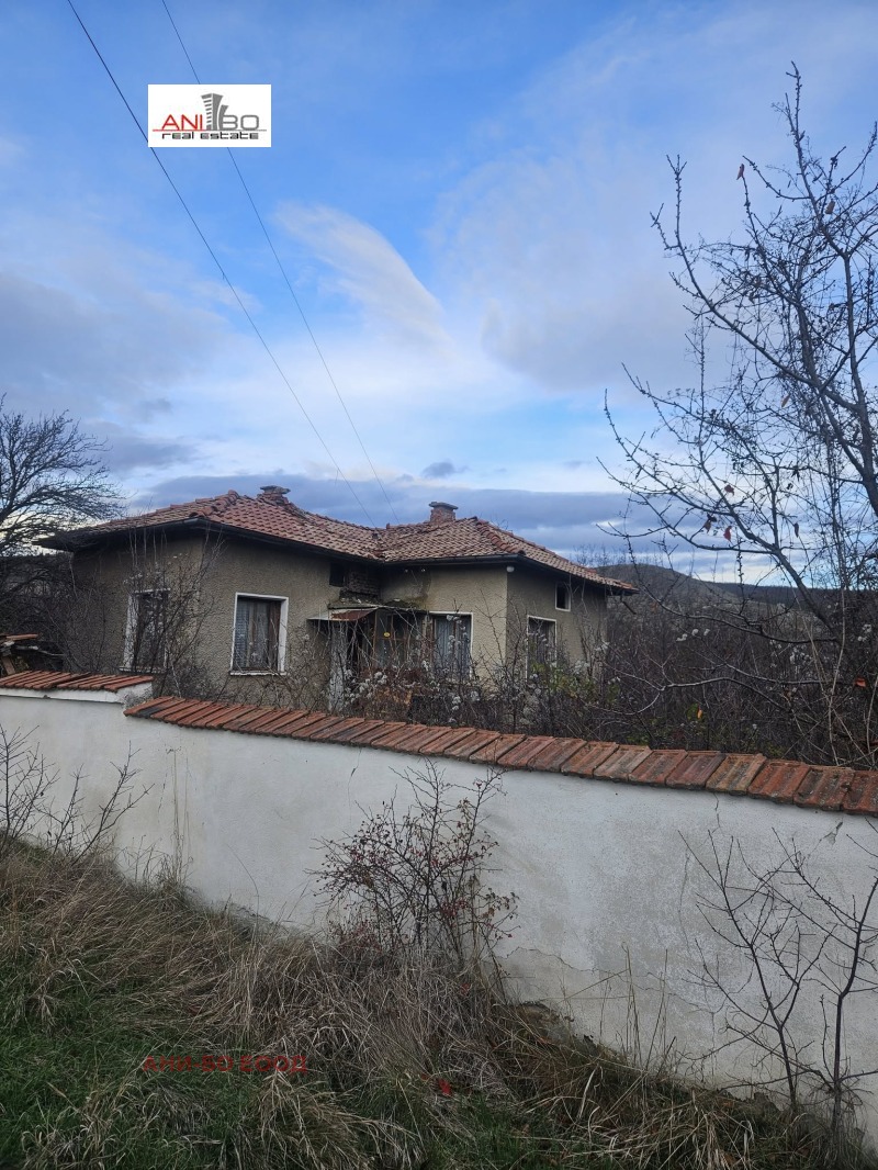 Продава КЪЩА, с. Гърло, област Перник, снимка 3 - Къщи - 52615241