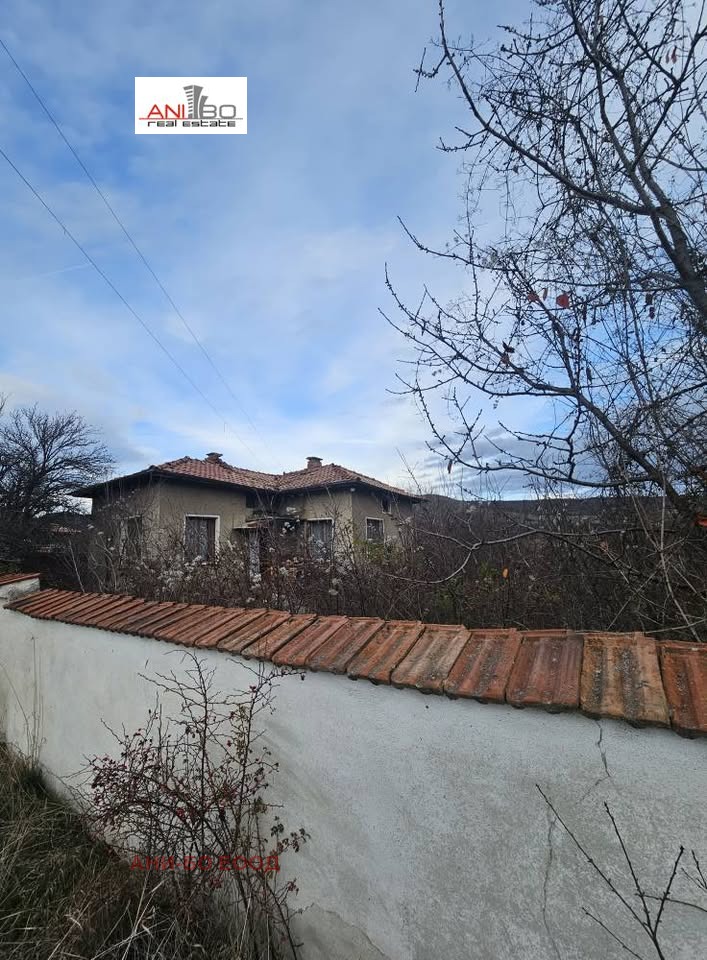 Продава КЪЩА, с. Гърло, област Перник, снимка 10 - Къщи - 52615241