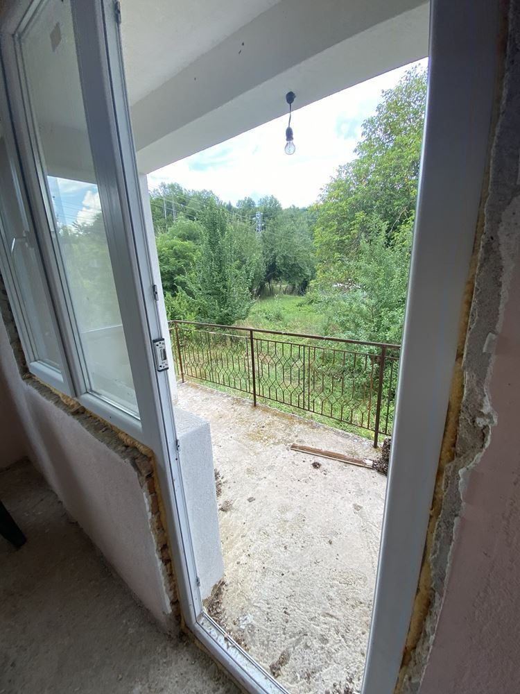 Продава КЪЩА, гр. Етрополе, област София област, снимка 13 - Къщи - 55660649