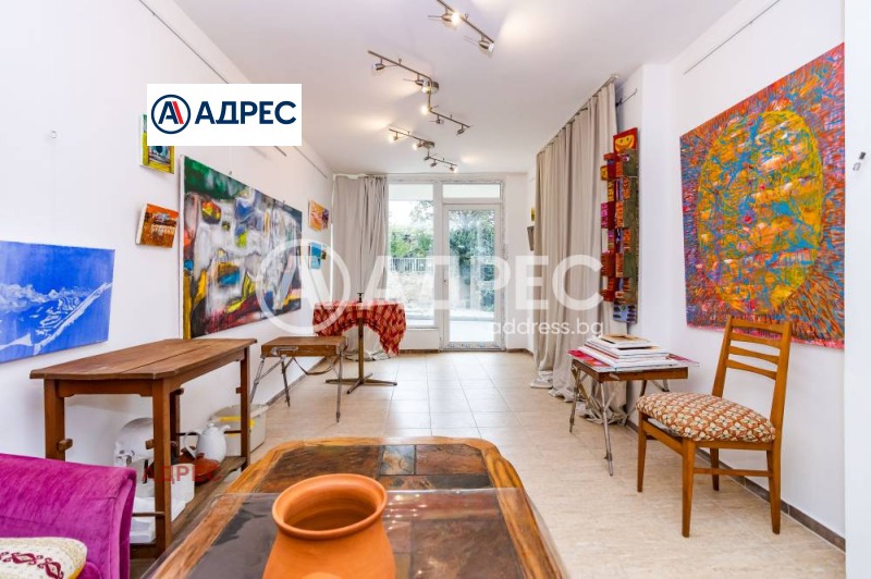 Продава  Магазин град Варна , Операта , 46 кв.м | 20585230