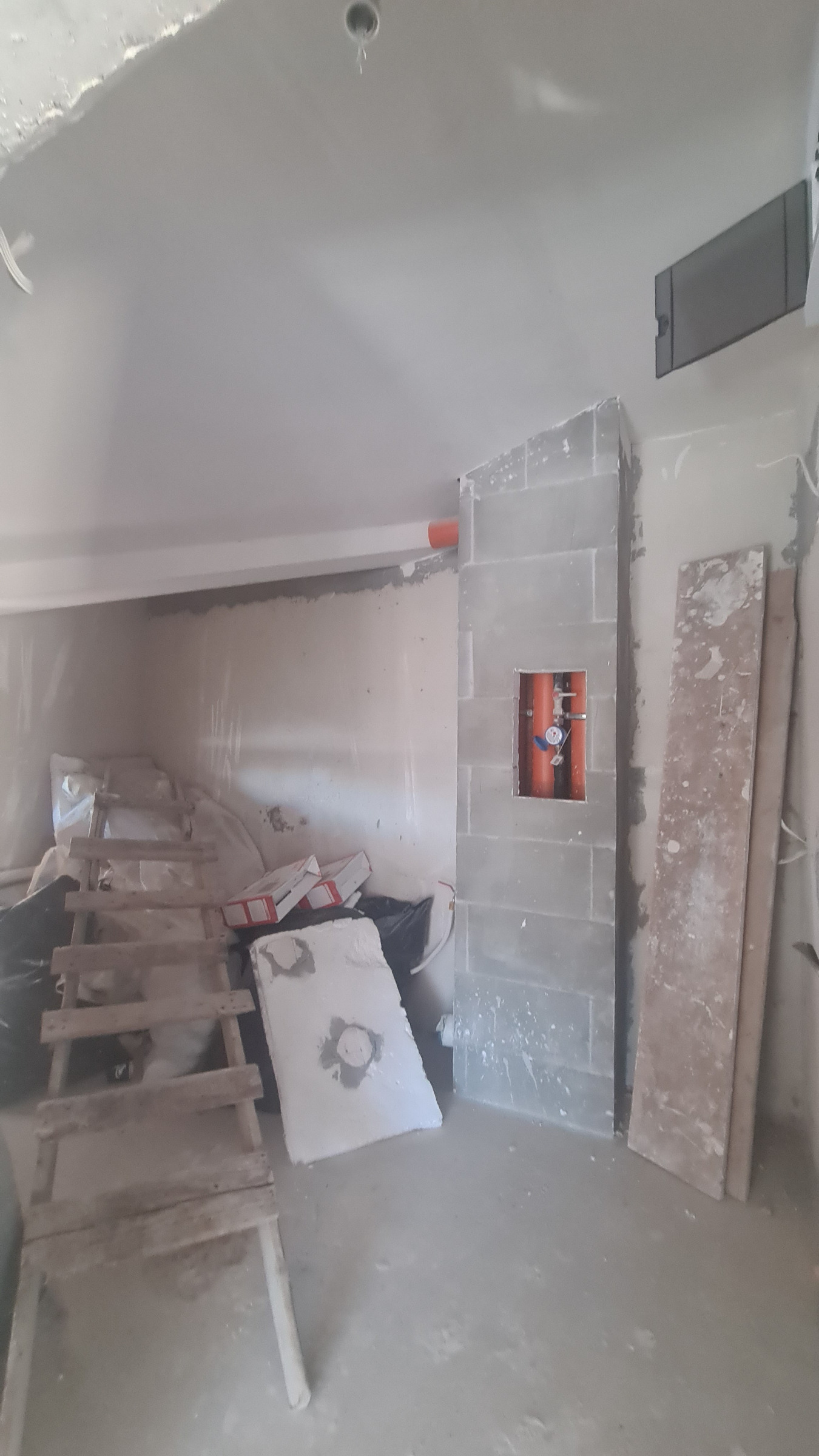 Продава 2-СТАЕН, гр. Приморско, област Бургас, снимка 2 - Апартаменти - 51778921