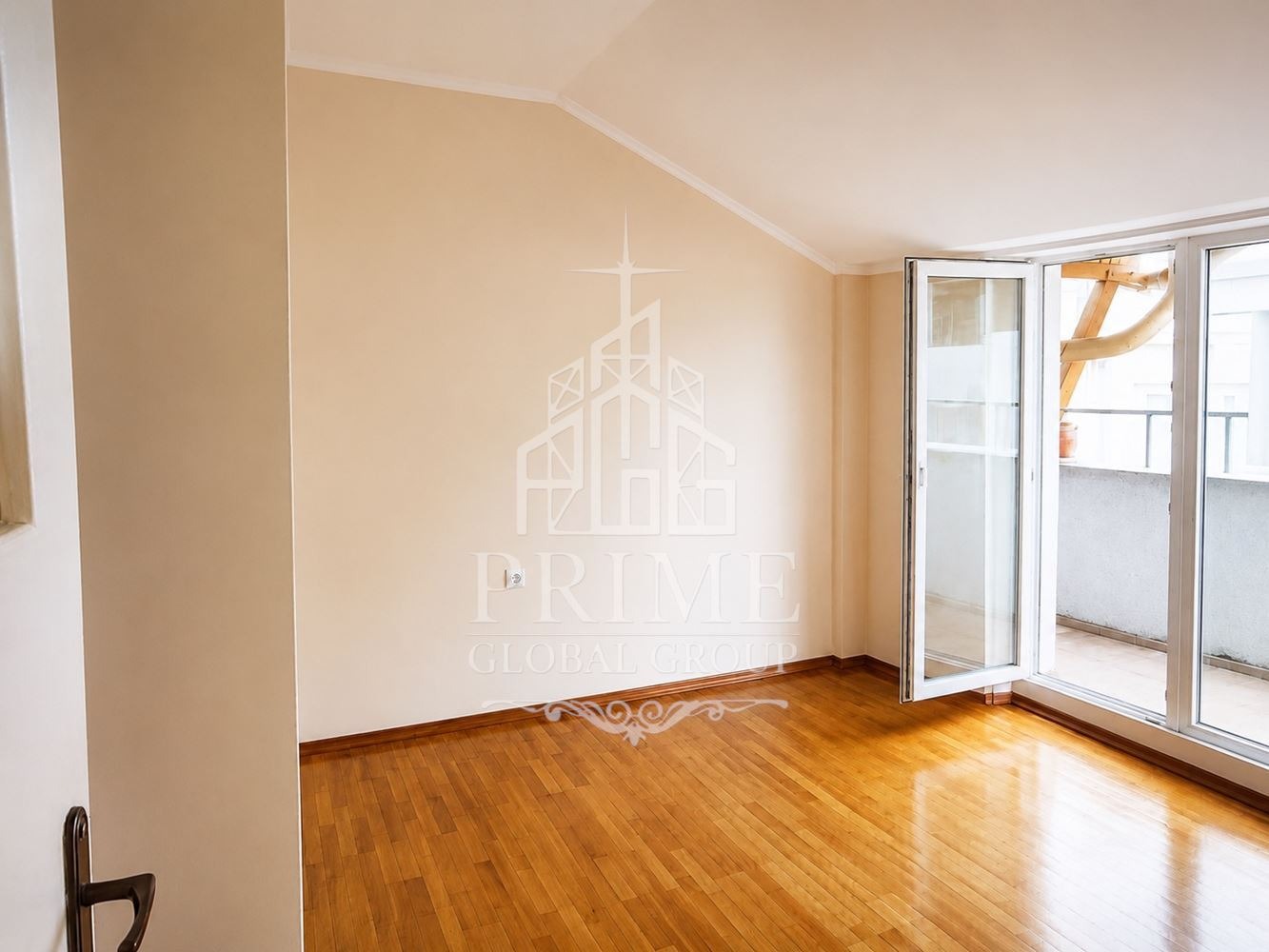 Продава 3-СТАЕН, гр. Варна, Погреби, снимка 2 - Апартаменти - 55434351