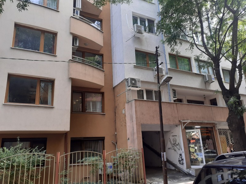 Продава ГАРАЖ в град София, Оборище - 28 кв.м / 49 000 € » 95 835.67 лв., ДИЛЕМА-КОНСУЛТ ЕООД