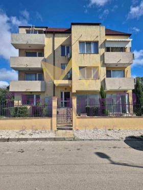 2 bedroom Kavarna, region Dobrich 1