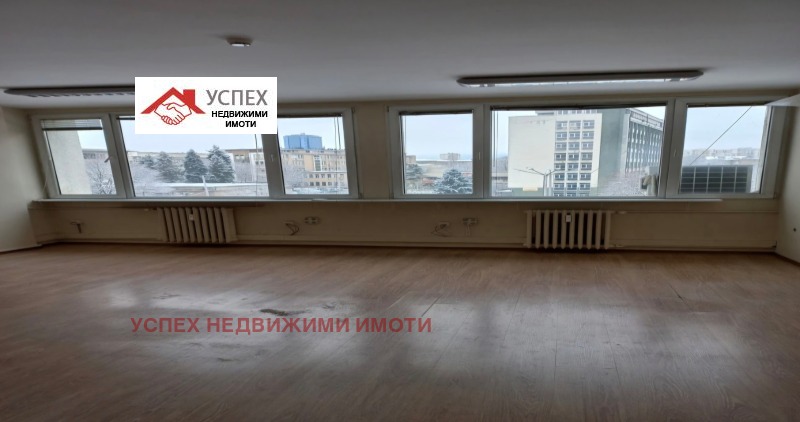 En venta  Oficina Sofia , Geo Milev , 1100 metros cuadrados | 16558324