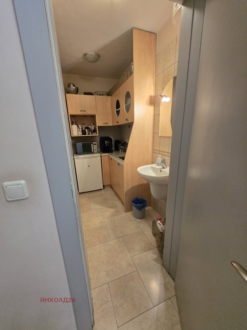 In vendita  Ufficio Sofia , Lozenets , 135 mq | 37668217 - Immagine [8]
