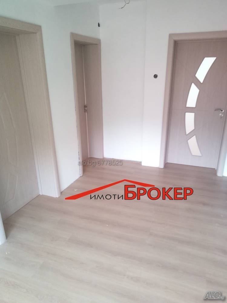 Till salu  Hus Sliven , Novo selo , 376 kvm | 88704878 - bild [8]