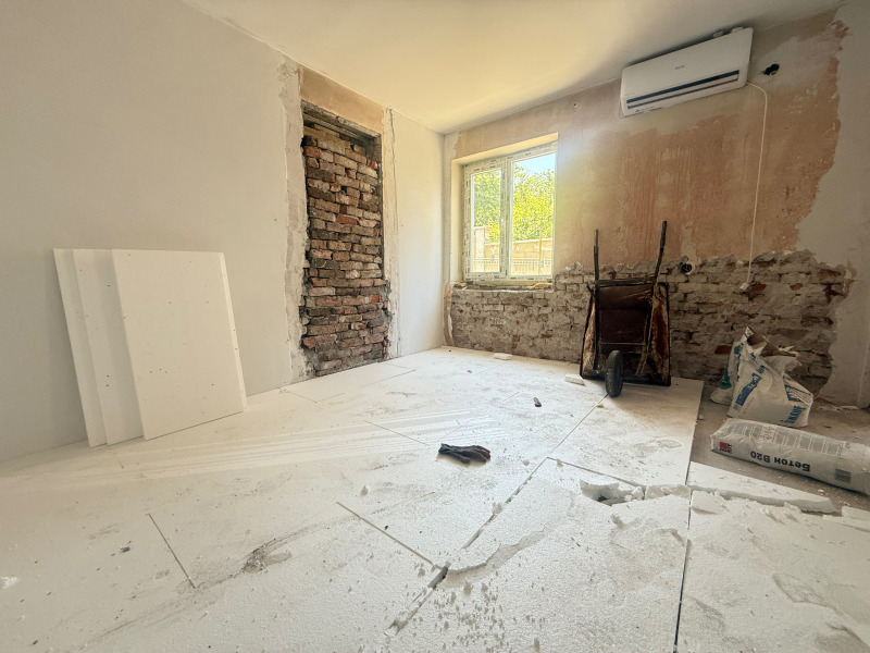 Продава КЪЩА в град Русе, Родина 2 - 104 кв.м / 80 000 € » 156 466.40 лв., ИМОТИ АЛФА И ОМЕГА