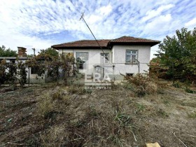 Haus Babowo, region Russe