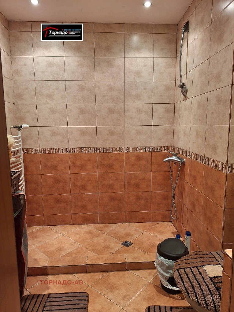 De vânzare  1 dormitor Velico Târnovo , Acațiia , 109 mp | 25113883 - imagine [5]