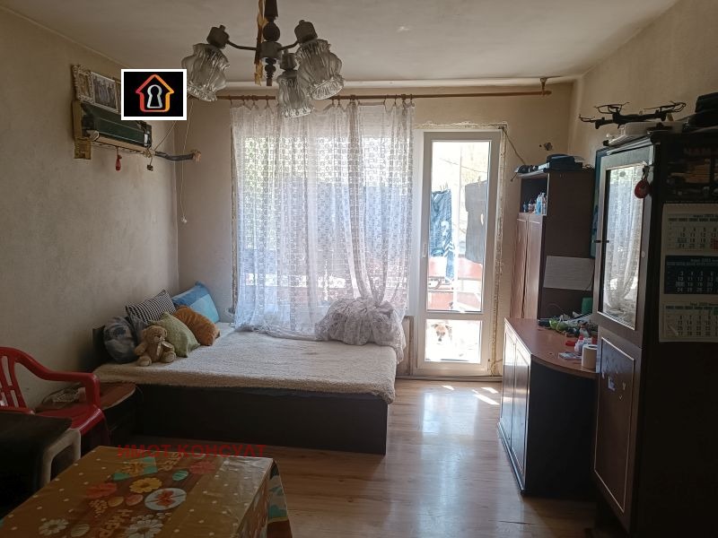 De vânzare  2 dormitoare Vrața , Senicie , 78 mp | 72741025