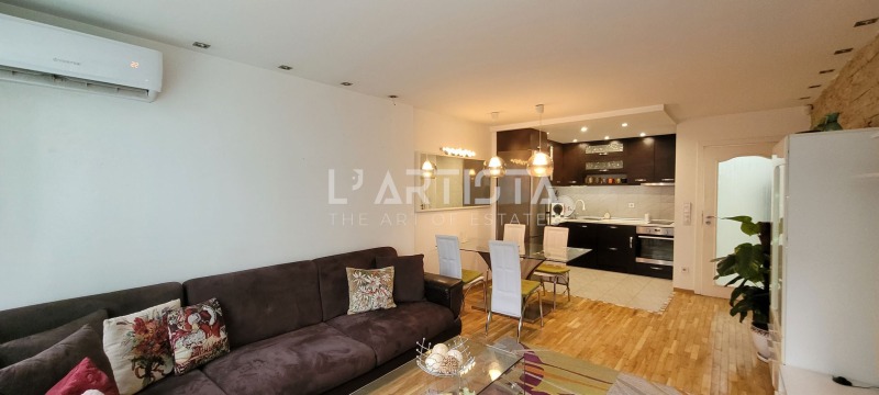 Продава 3-СТАЕН, гр. София, Изгрев, снимка 3 - Апартаменти - 53416094