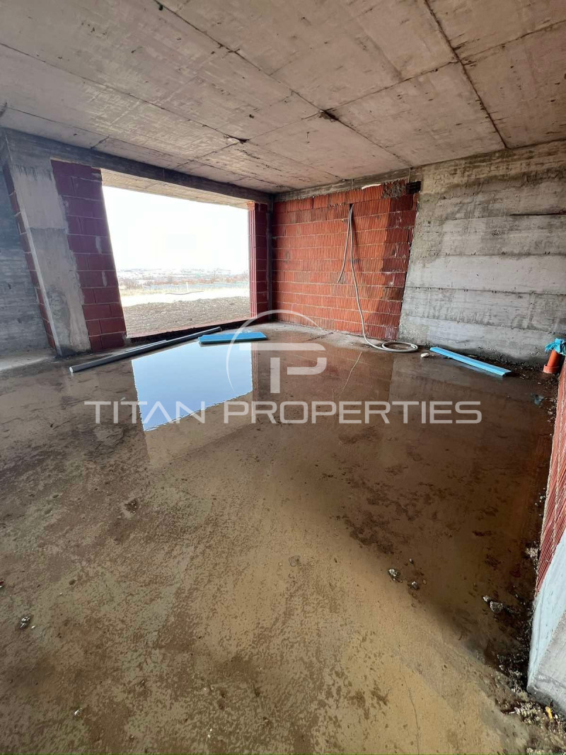 Продава КЪЩА, с. Марково, област Пловдив, снимка 2 - Къщи - 53591029