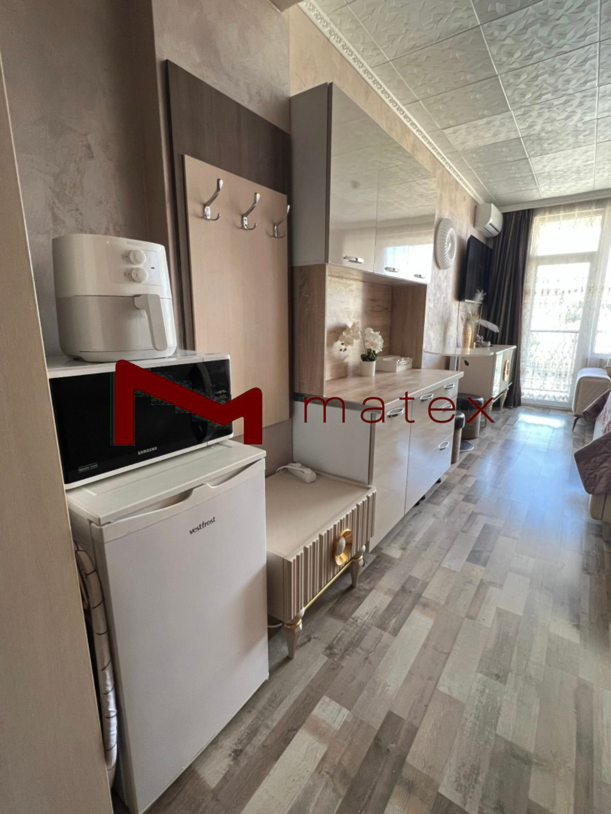 Продава 1-СТАЕН, гр. Варна, к.к. Св.Св. Константин и Елена, снимка 6 - Апартаменти - 54711683