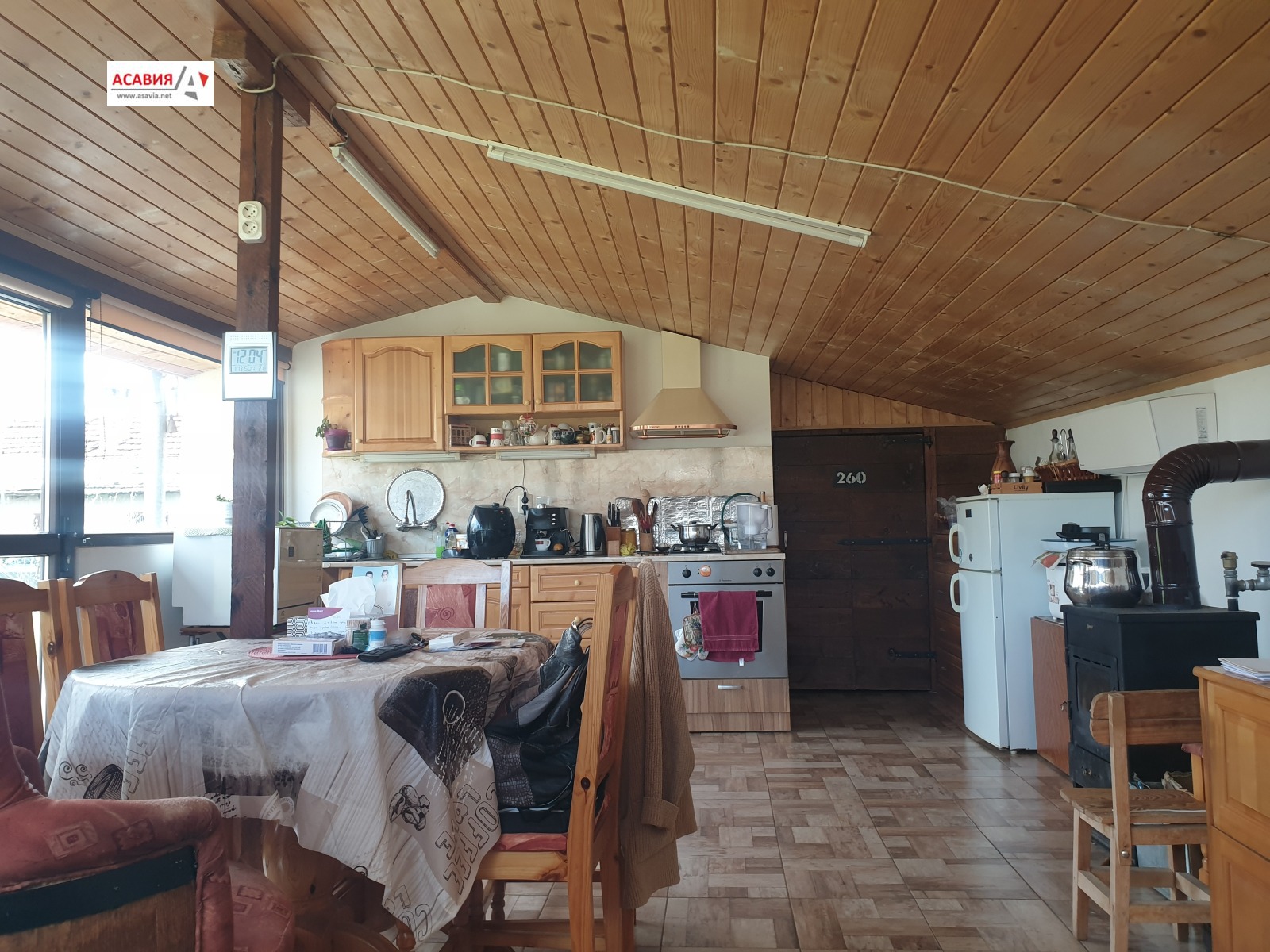 Продава КЪЩА, гр. Ловеч, в.з. Синан тепе, снимка 9 - Къщи - 54587381