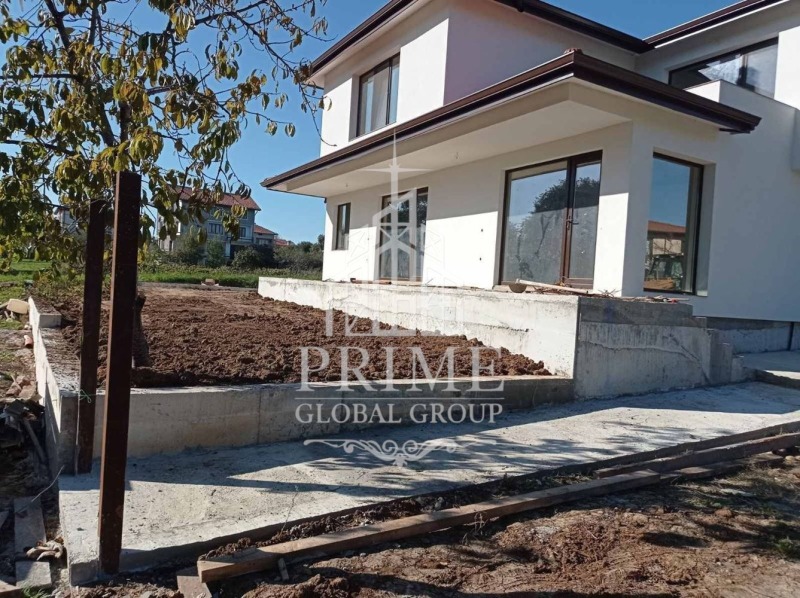 Продава КЪЩА в област Варна, с. Шкорпиловци - 250 кв.м / 250 000 € » 488 957.50 лв., ПРАЙМ ГЛОБАЛ ГРУП