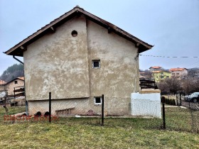 Hus Lyulin, region Pernik 4