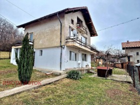 House Lyulin, region Pernik 1