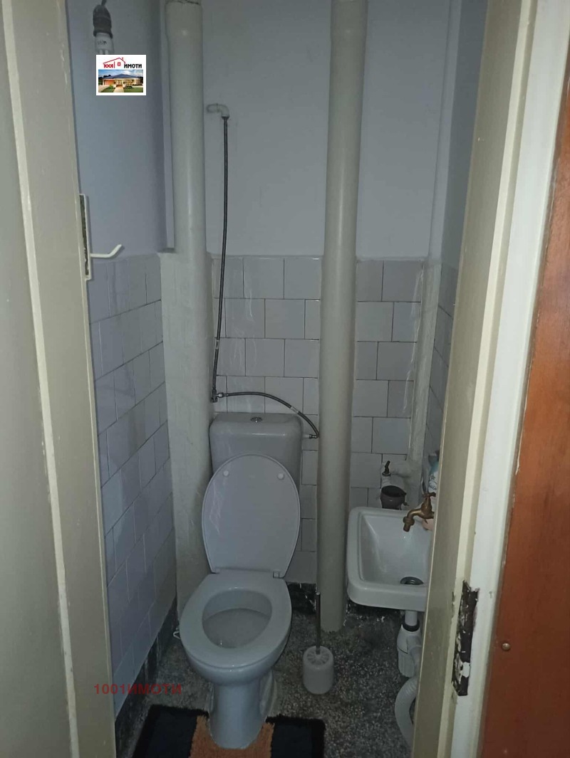 Продава 4-СТАЕН, гр. Добрич, Център, снимка 11 - Апартаменти - 52863846