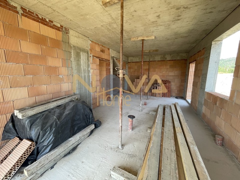 Продава  Къща град Варна , Изгрев , 250 кв.м | 42609780 - изображение [6]