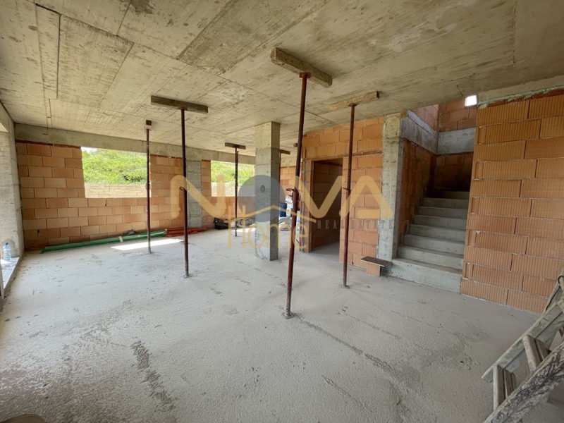 Продава  Къща град Варна , Изгрев , 250 кв.м | 42609780 - изображение [3]