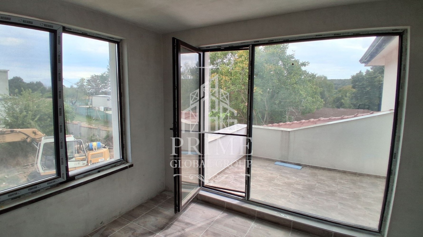 Продава КЪЩА, с. Шкорпиловци, област Варна, снимка 3 - Къщи - 54227875