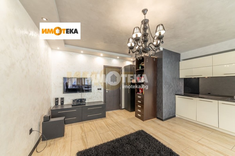 Продава  2-стаен град Варна , Спортна зала , 68 кв.м | 10173316 - изображение [4]