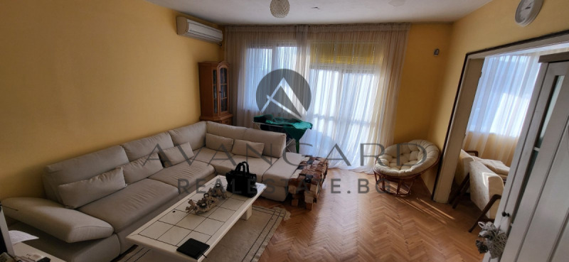 Продава  3-стаен град Пловдив , Център , 120 кв.м | 58920914