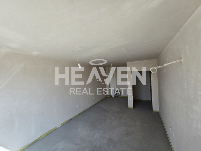 En venta  2 dormitorios Plovdiv , Karshiyaka , 110 metros cuadrados | 77231194 - imagen [9]