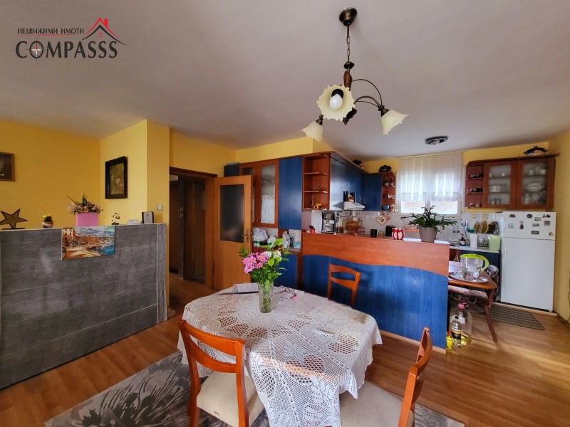 Продава  Къща град Добрич , Рилци , 323 кв.м | 78406982 - изображение [3]