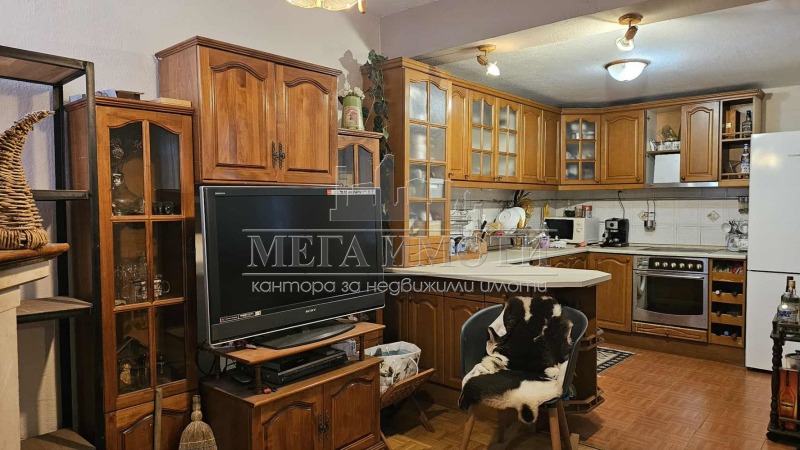 Продава КЪЩА, с. Стара река, област Сливен