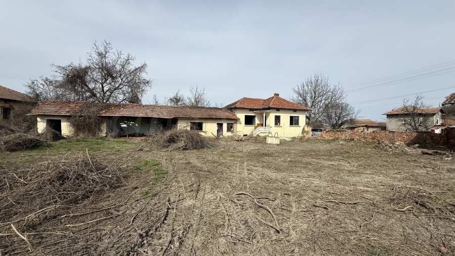 Продава КЪЩА, с. Бутово, област Велико Търново, снимка 4 - Къщи - 53765616