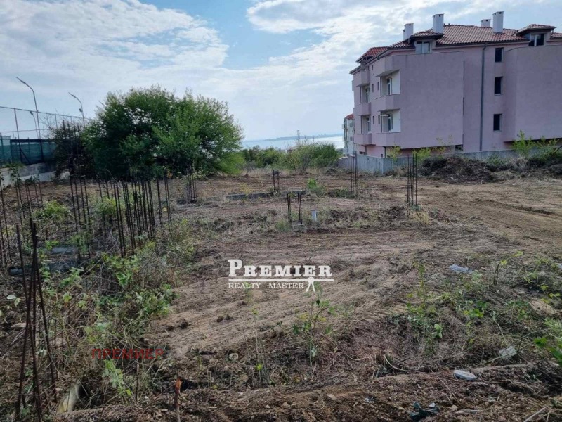 In vendita  Complotto regione Burgas , Sveti Vlas , 494 mq | 84247376