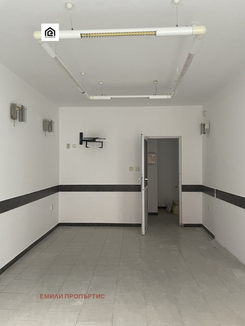 Eladó  2 hálószobás Sofia , Zona B-5 , 71 négyzetméter | 31836200