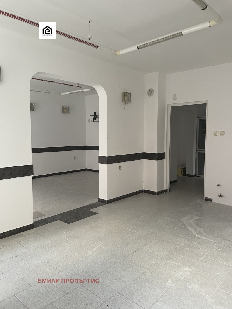 Eladó  2 hálószobás Sofia , Zona B-5 , 71 négyzetméter | 31836200 - kép [3]