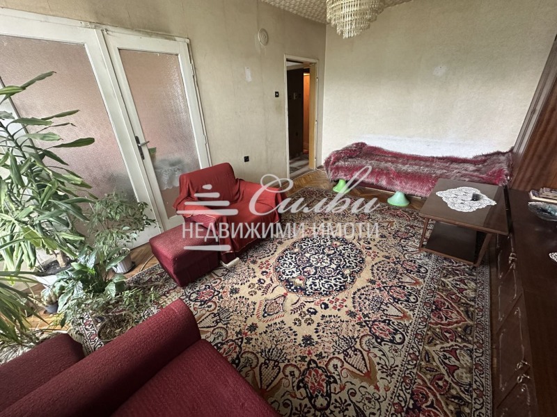 En venta  3 dormitorios Targovishte , Zapad 1 , 96 metros cuadrados | 74162669